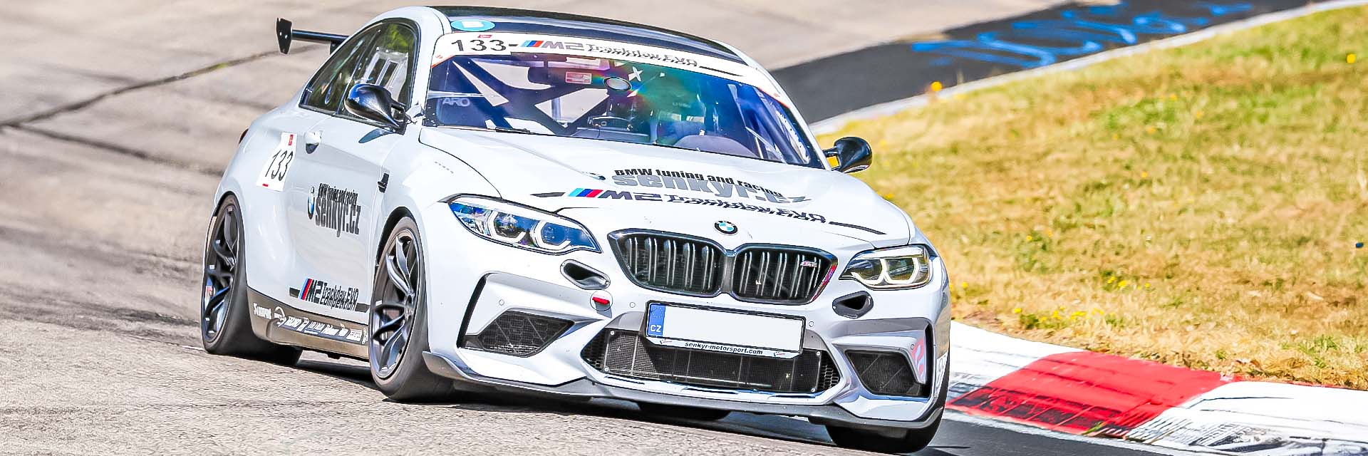 Trackday Bilster Berg mit Gedlich Racing - Porsche Ferrari BMW Rennstrecke Circuit Booking Rennstreckentraining Racetrack Termine Motorsport Mercedes-AMG Lotus Tracktool Ringtool Käfig Umbau Rennwagen Racecar Hockenheimring Nürburgring Oschersleben Spa Francorchamps Lausitzring Monza