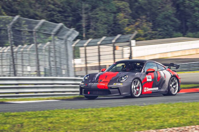 Trackday Bilster Berg mit Gedlich Racing - Porsche Ferrari BMW Rennstrecke Circuit Booking Rennstreckentraining Racetrack Termine Motorsport Mercedes-AMG Lotus Tracktool Ringtool Käfig Umbau Rennwagen Racecar Hockenheimring Nürburgring Oschersleben Spa Francorchamps Lausitzring Monza